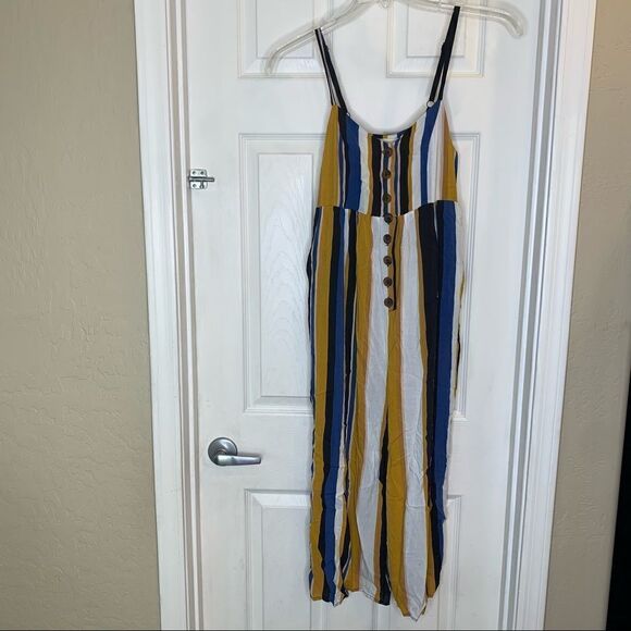 Urban Outfitters Tootsie Button-Down Cropped Jumpsuit Size Small - Picture 7 of 14